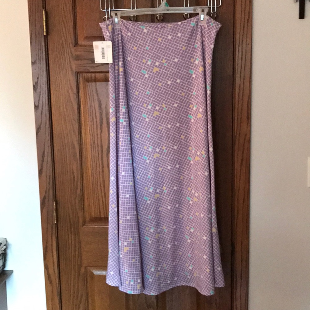 BNWT LuLaRoe Maxi Skirt size XL